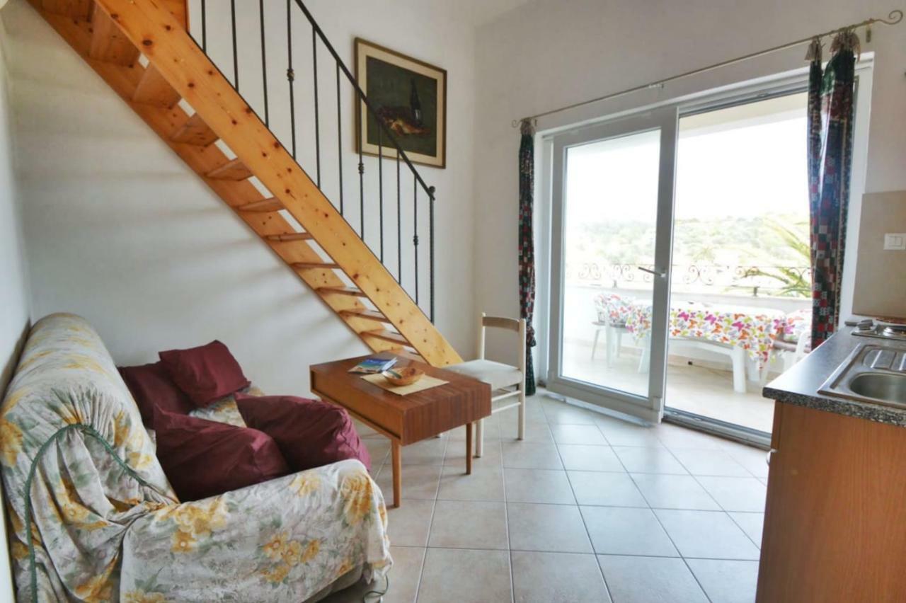 Villa Carmen Сали Екстер'єр фото